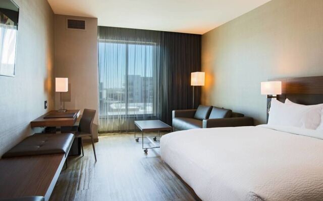 AC Hotel Cincinnati at Liberty Center