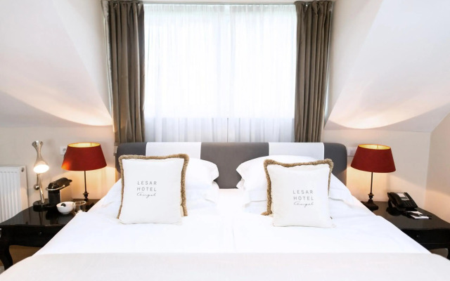 Lesar Hotel Angel