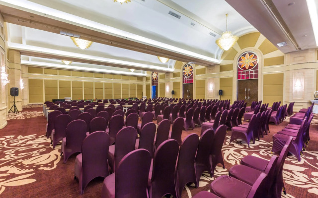 Wyndham Surabaya City Centre