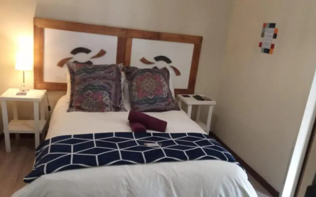 Harties Garden Home - 16 Sleeper Hartbeespoort Dam