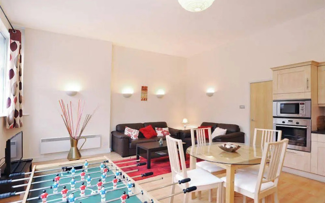 Chand Apartments