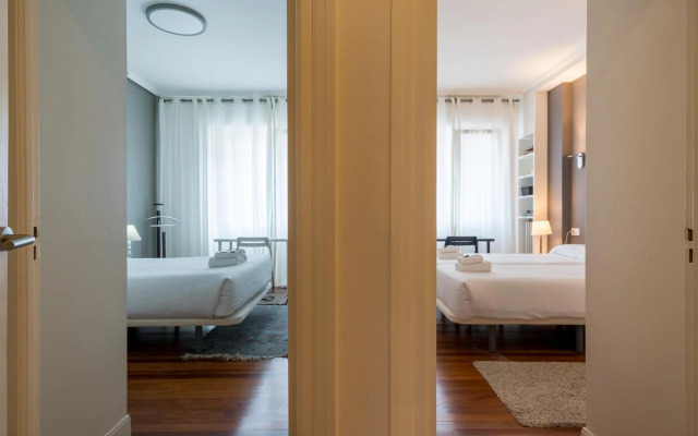 Ibarrola Apartment by People Rentals