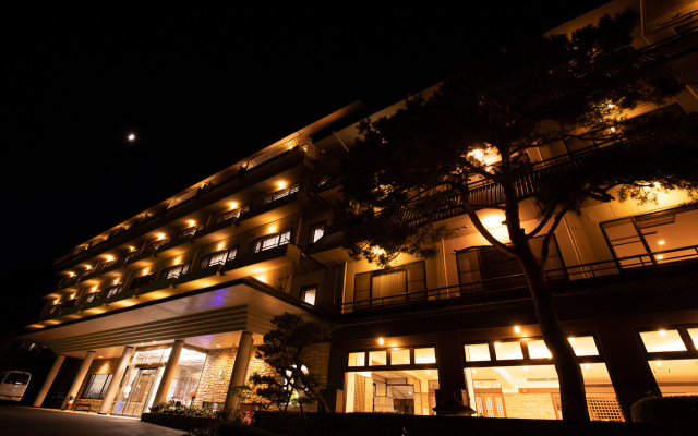 Nagame no Yakata Kounkaku