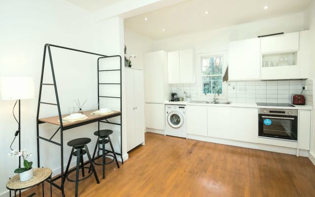 Charming 2-bed Apartment in London