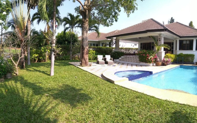 Laguna Villa 2