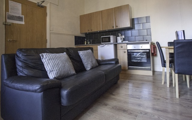 Mowbray Apartments
