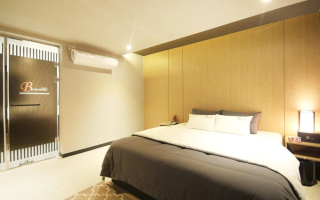 Yangsan Mulgeum Bliss Hotel