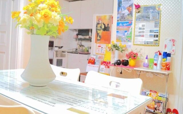 Sinchon Alpha Guest House 1