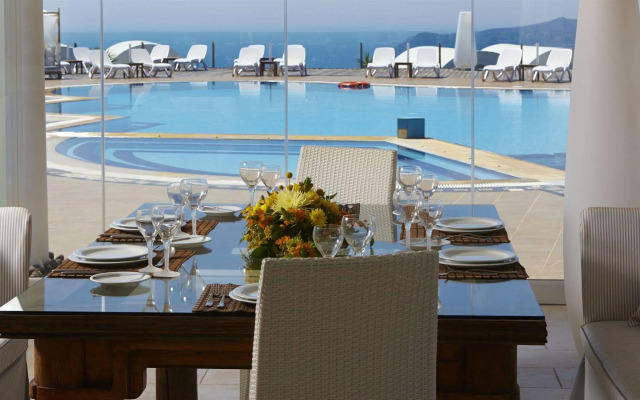 Orizontes Hotel Santorini