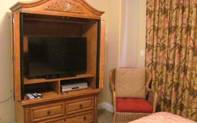 Treasure Island 207 - Two Bedroom Condo