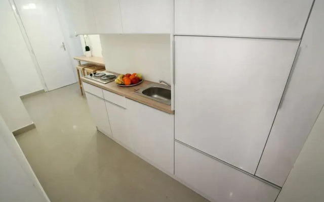 d.Five Elizabeth Garden Apartment