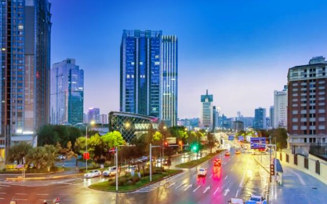 Yating Boutique Hotel (Chongqing Xinpaifang Fortune Center Branch)