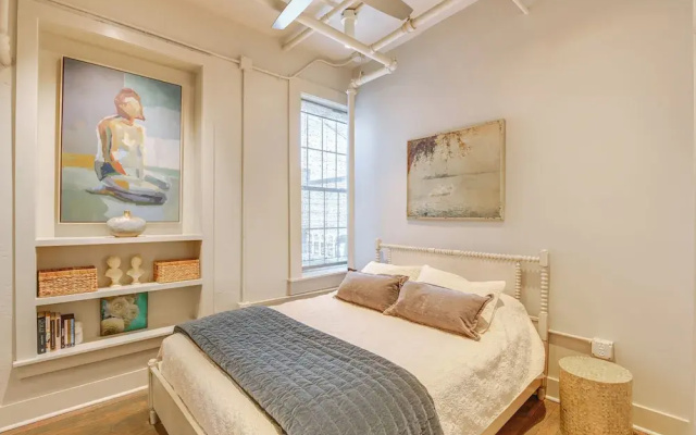 Walk to Vanderbilt: Eclectic Apt in Nashville