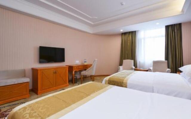 Vienna Hotel Nanjing Dachang Pedestrian Street