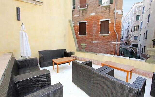 City Apartments - Manin