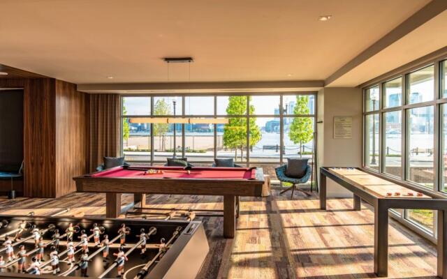 Global Luxury Suites East Boston