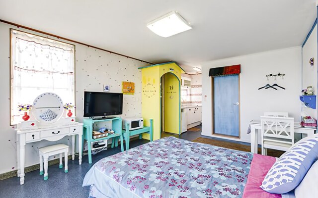 Gangneung Hummingblue Pension