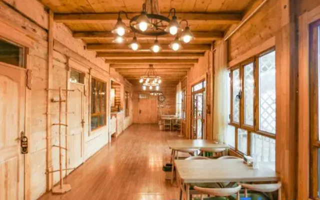 Mountain Jingmu Wo B&B