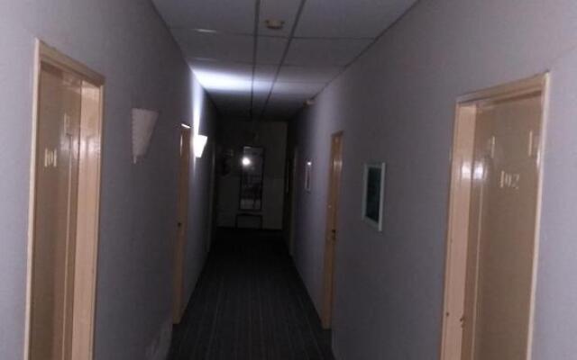 Del Rey Hotel
