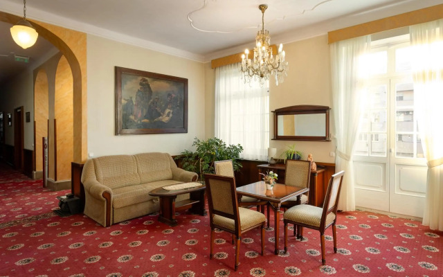 Hotel Eger & Park