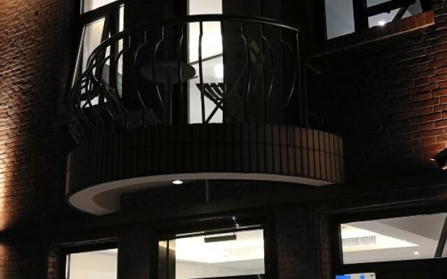 Yirenhai Audio and Video Homestay (Gulangyu Wujing Road Branch)