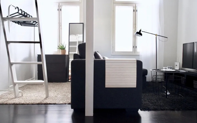 2ndhomes 19th Century Studio