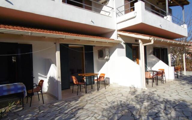 Apartments Elli - Nikos