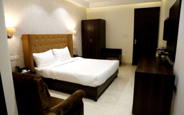 Awadh Inn