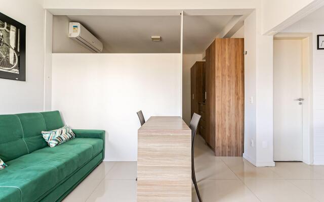 Apto agradável a 3 min da UFSC RAF004