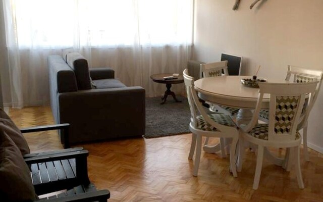 Apartment with 3 Bedrooms in Porto, with Wonderful City View And Wifi - 7 Km From the Beach