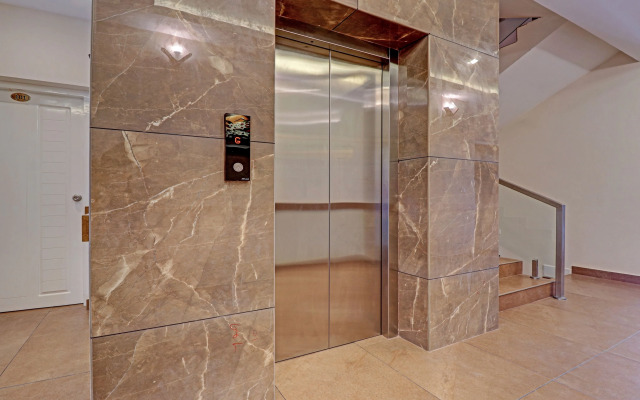 Treebo Golden Terminal, Kochi Airport