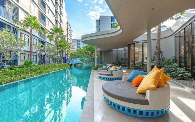 Stylish condo with Pool C175
