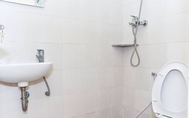 RedDoorz Syariah near Exit Tol Waru