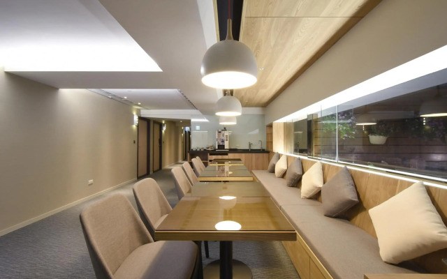Eastin Taipei Hotel