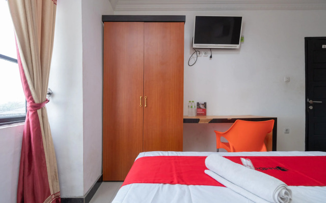 RedDoorz near RSIA Andini Pekanbaru