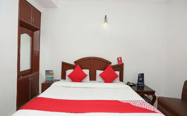 Oyo 22689 Hotel United Inn
