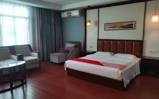 Yuelaite Junyi Hotel
