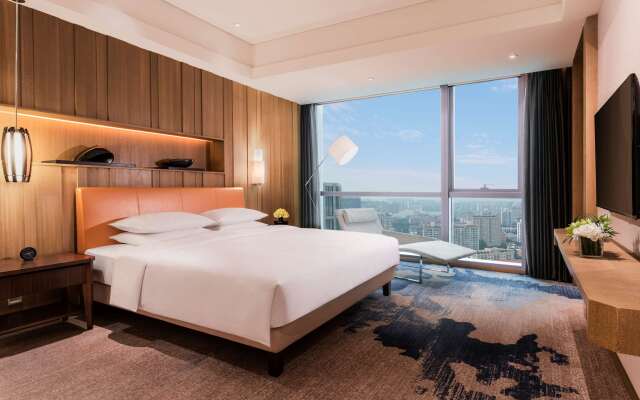 Hyatt Regency Shanghai, Wujiaochang