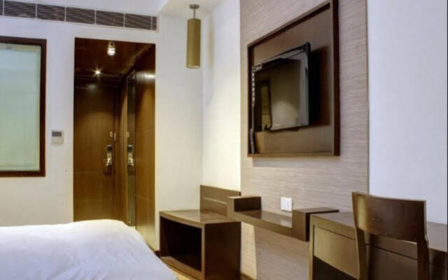 Aavaa Surya Continental Hotel