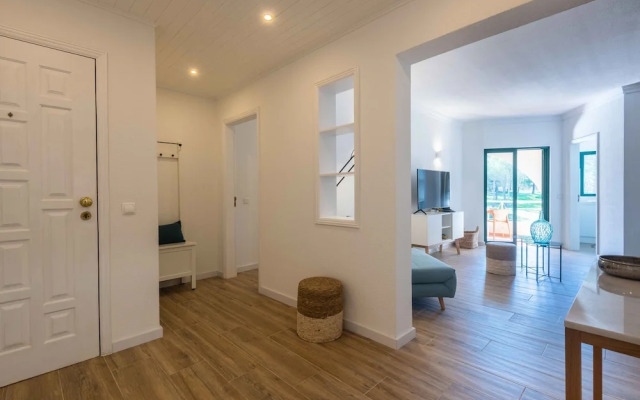 Salgados 1 Bedroom Apartment - 500m da Praia