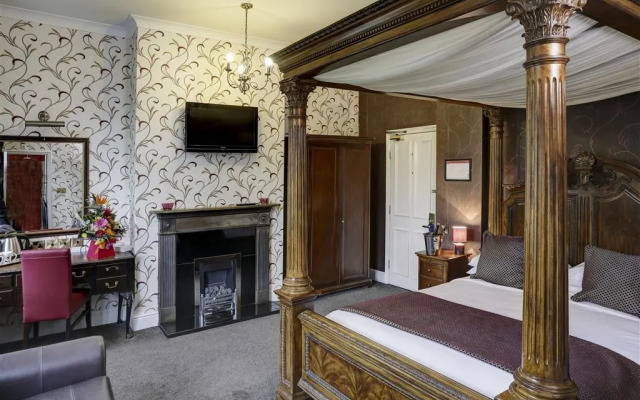 Best Western Broadfield Park