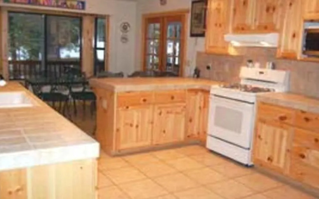 RedAwning Cabin #93 Doyles Mountain