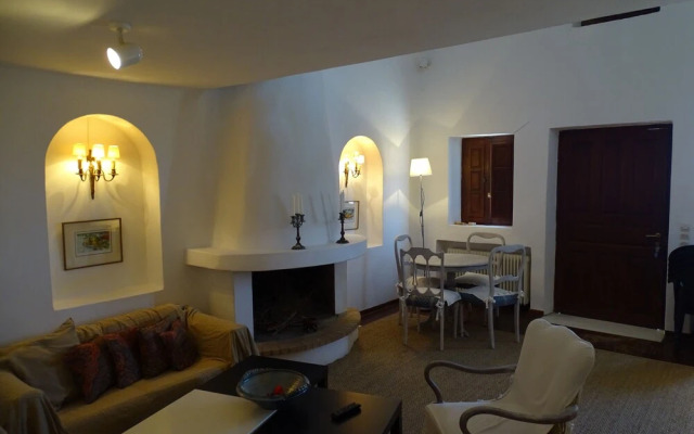 Monolithos Villa