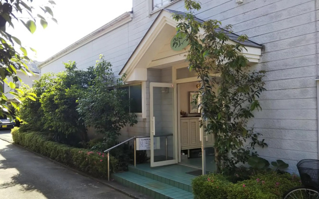 ペンション ラリー