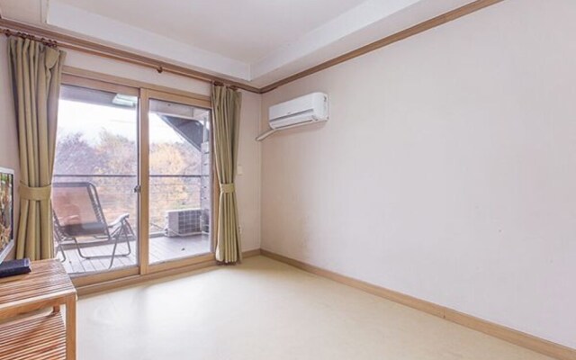 Gapyeong 1.618 Pension
