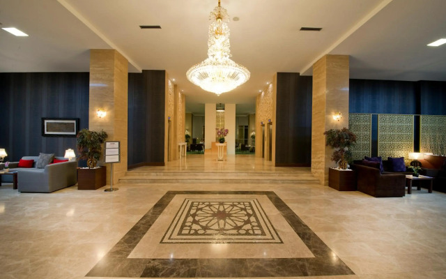 North Point Hotel