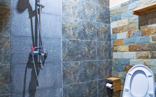 Libai Holiday Inn
