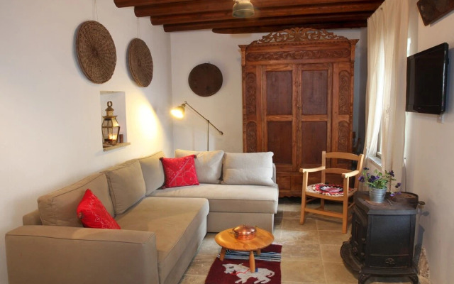Kalopanayiotis 1-Bedroom Cottage