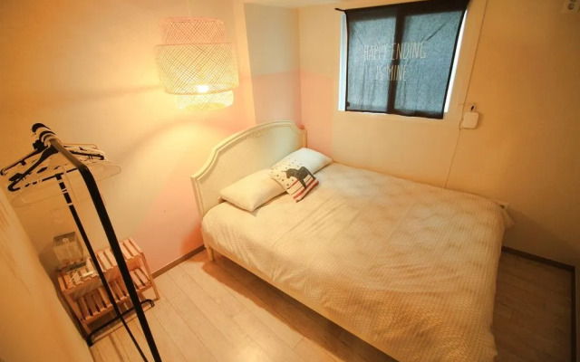 Seoul Station Dada House