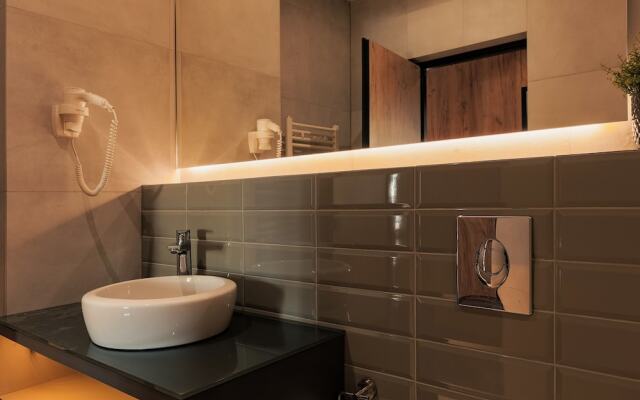 Nest Inn Mirror Apartment